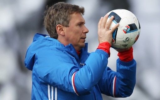 Тренер «Торпедо» станет наставником молодежной сборной России по футболу. Фото: официальное сообщество Футбольного клуба «Торпедо» «ВКонтакте» Тренер «Торпедо» станет наставником молодежной сборной России по футболу. Фото: официальное сообщество Футбольного клуба «Торпедо» «ВКонтакте»