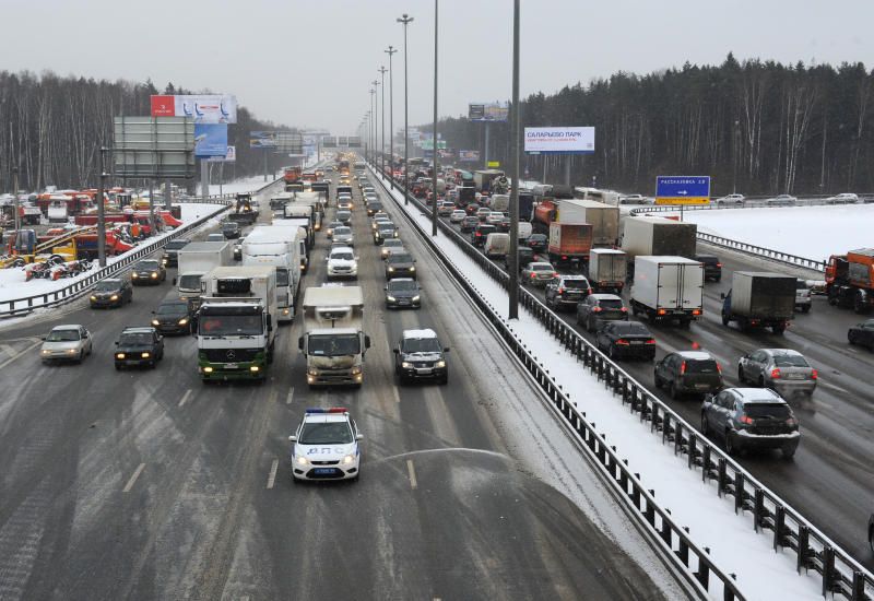 Жители Москвы получат новые дороги. Фото: Александр Кожохин