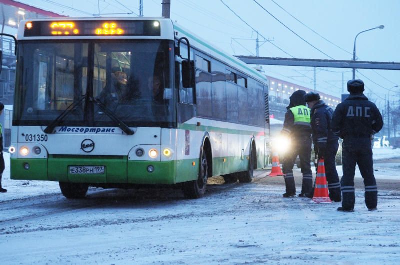 Время работы наземного городского транспорта с 18 на 19 января