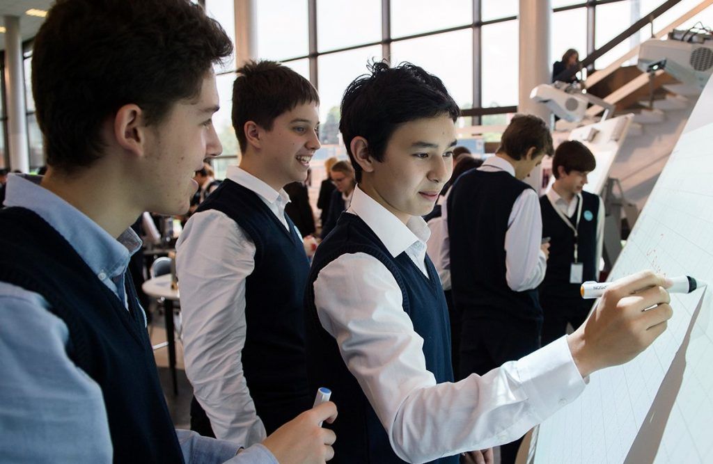 Столичных школьников познакомят с научным искусством. Фото: сайт мэра Москвы