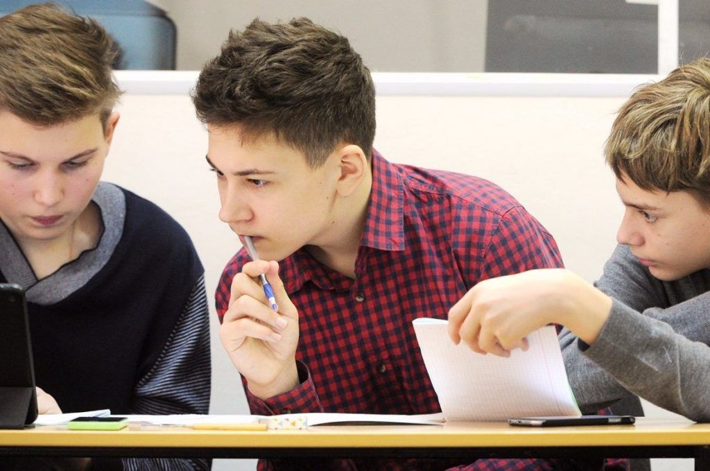 Молодые парламентарии заглянут в гости к школьникам. Фото: сайт мэра Москвы