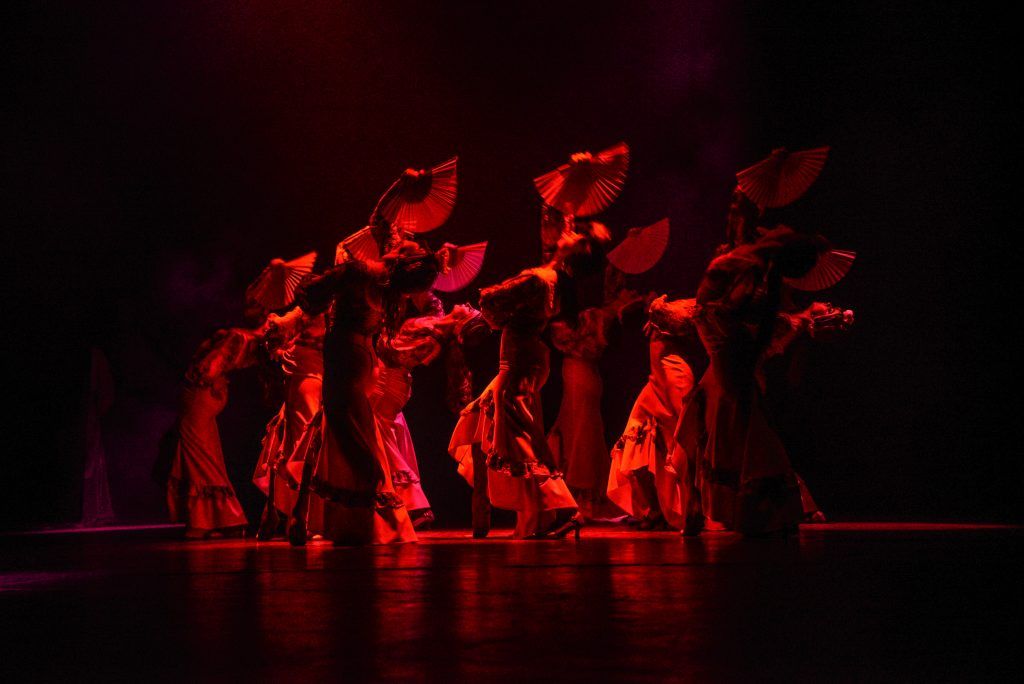 Язык танца: на сцене «Москворечья» прошло театральное выступление. Фото: Пелагия Замятина, «Вечерняя Москва»