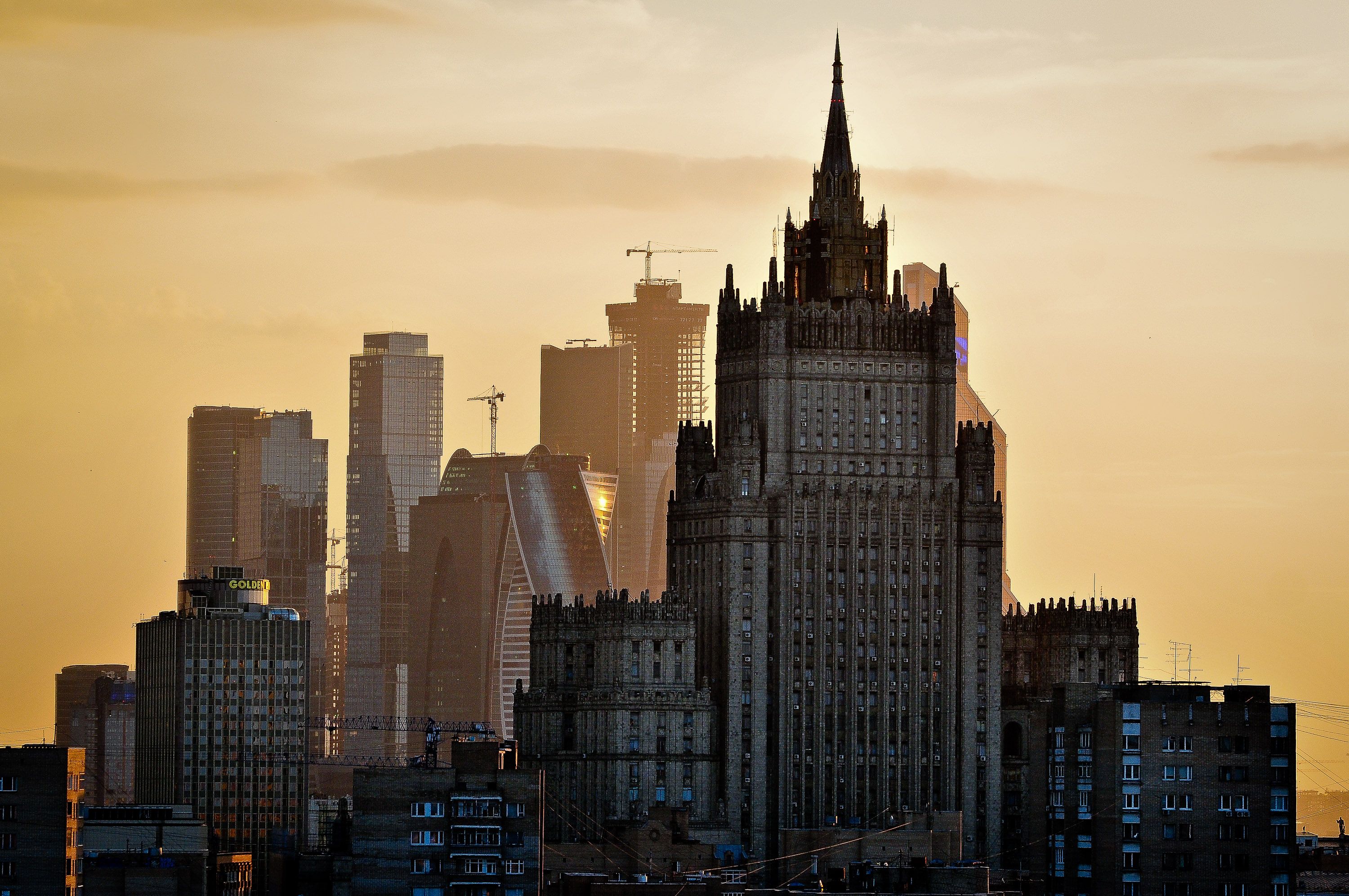 Москвичам пообещали 13 градусов тепла во вторник