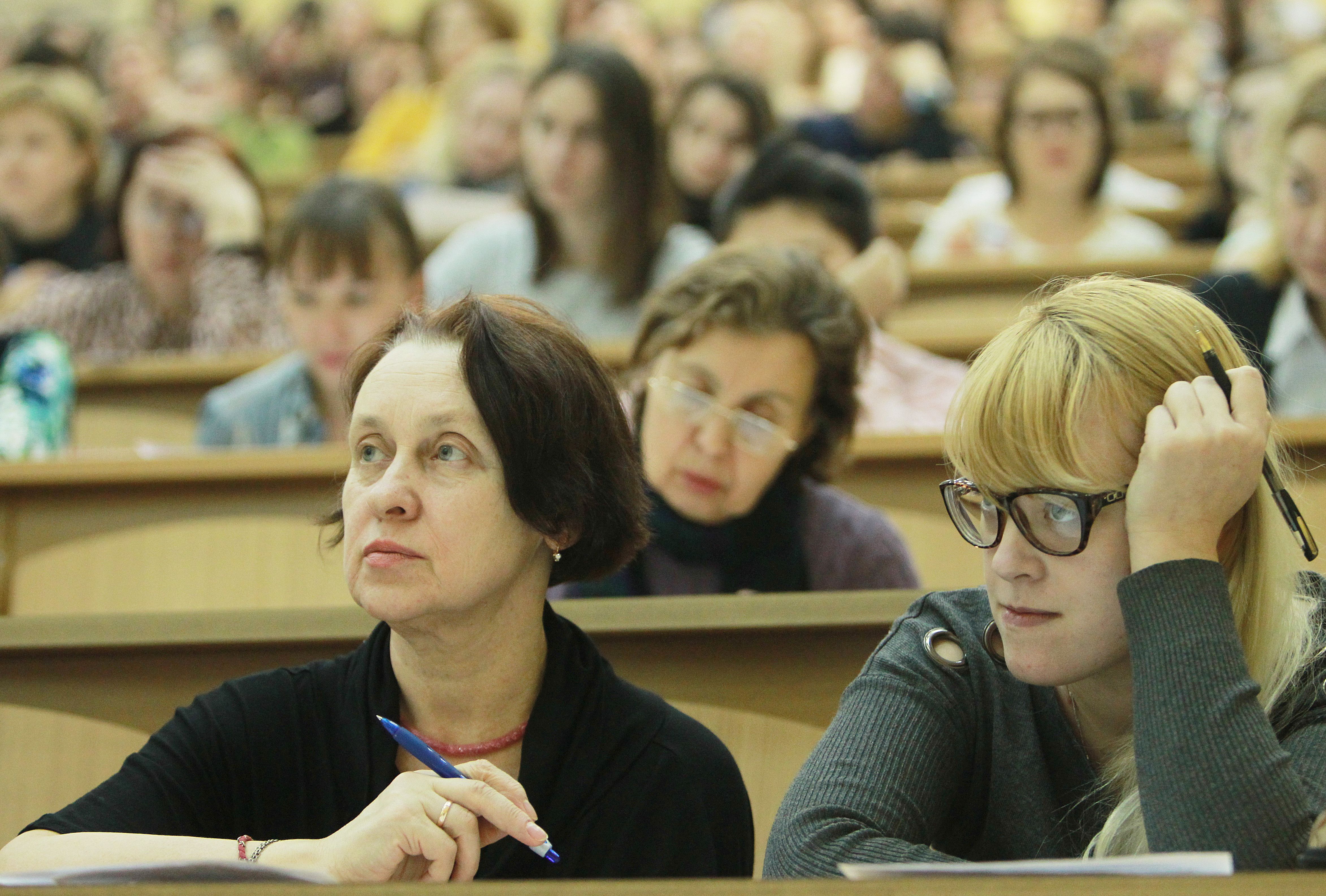 Более 200 тысяч человек напишут «Тотальный диктант». Фото: архив, «Вечерняя Москва»