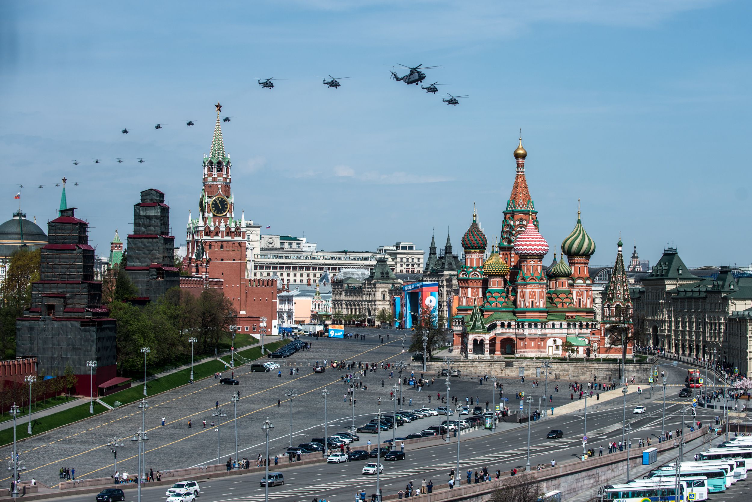 Водителей Москвы попросили отказаться от поездок