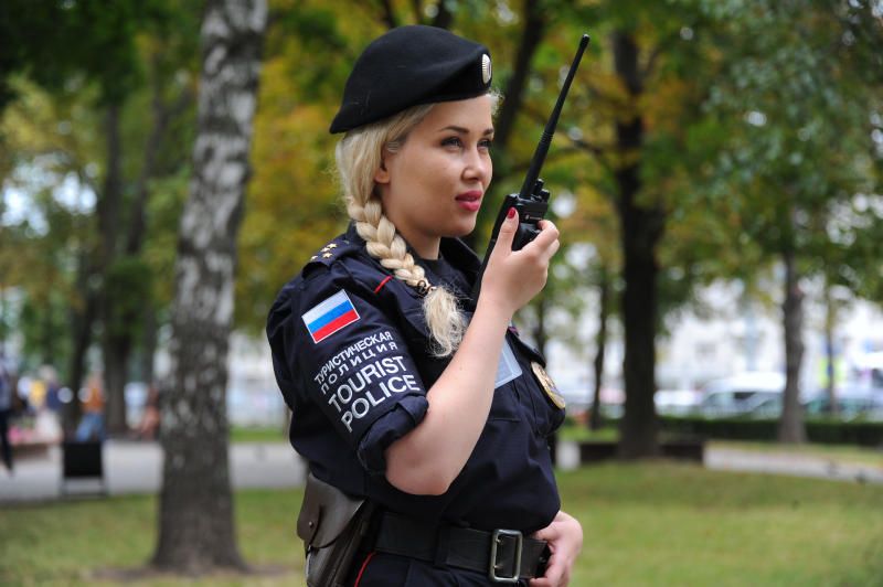 В Южном округе Москвы полицейские раскрыли по горячим следам покушение на кражу автомобиля
