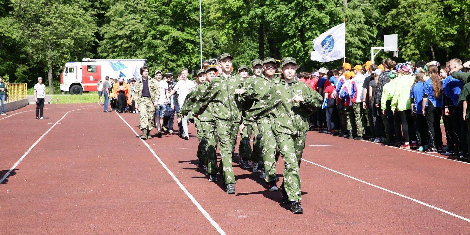 Торжественный старт дан ХХ Московским соревнованиям «Школа безопасности»