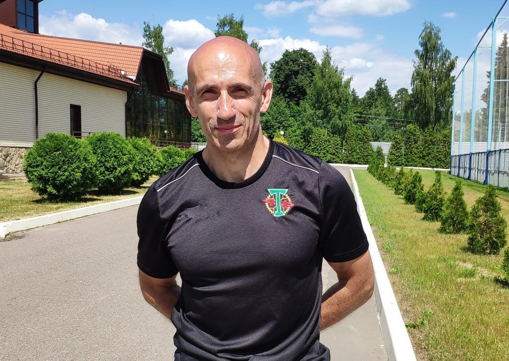 Тренер по физической подготовке появился в «Торпедо». Фото: официальное сообщество ФК «Торпедо» во «Вконтакте»
