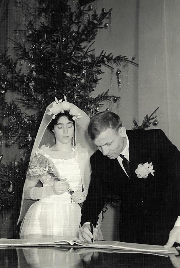15 января 1965 года Нина Павловна и Александр Иванович поженились. Фото: из личного архива Кузьминых.