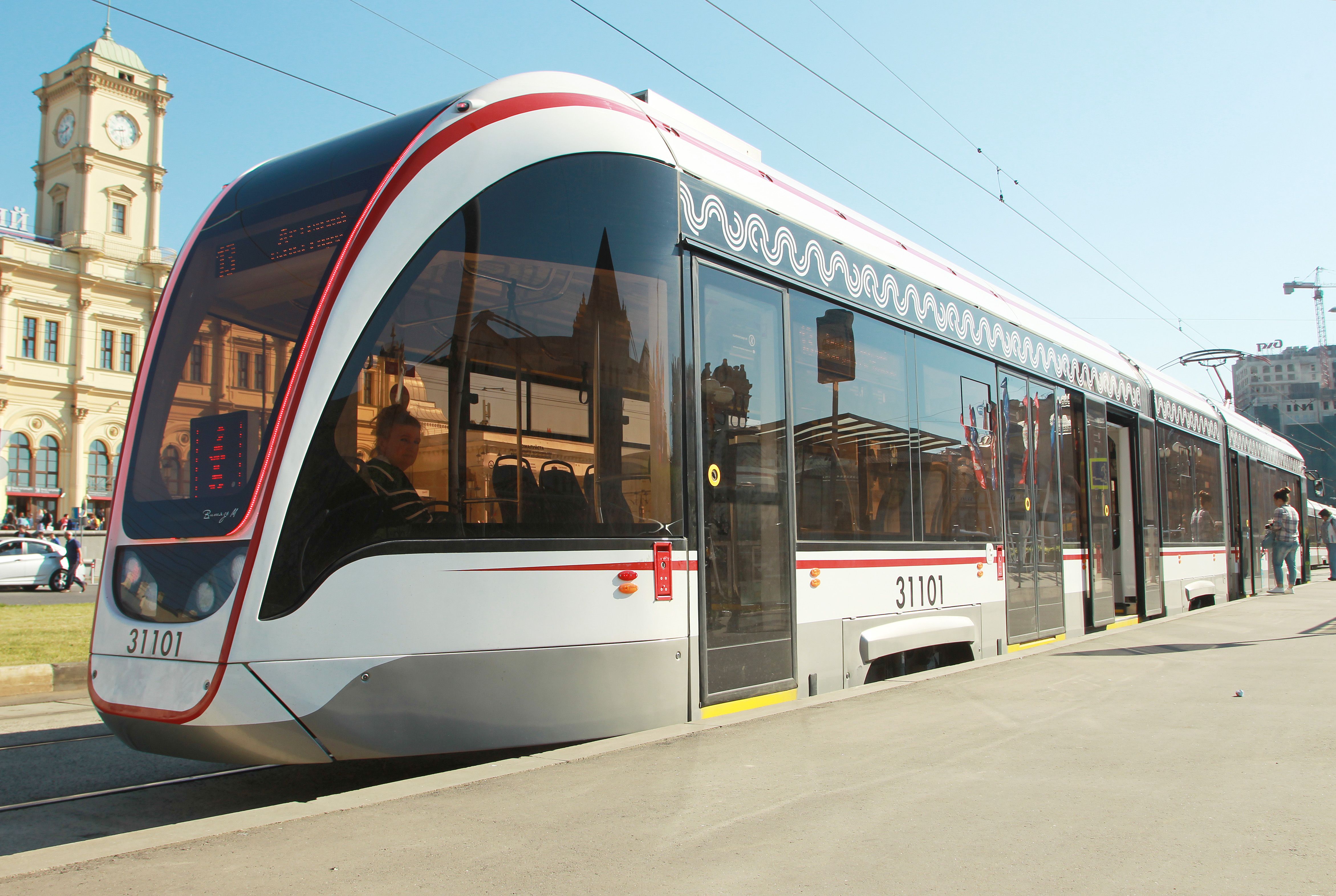 Москва получила новые трамваи «Витязь» с бесплатным Wi-Fi