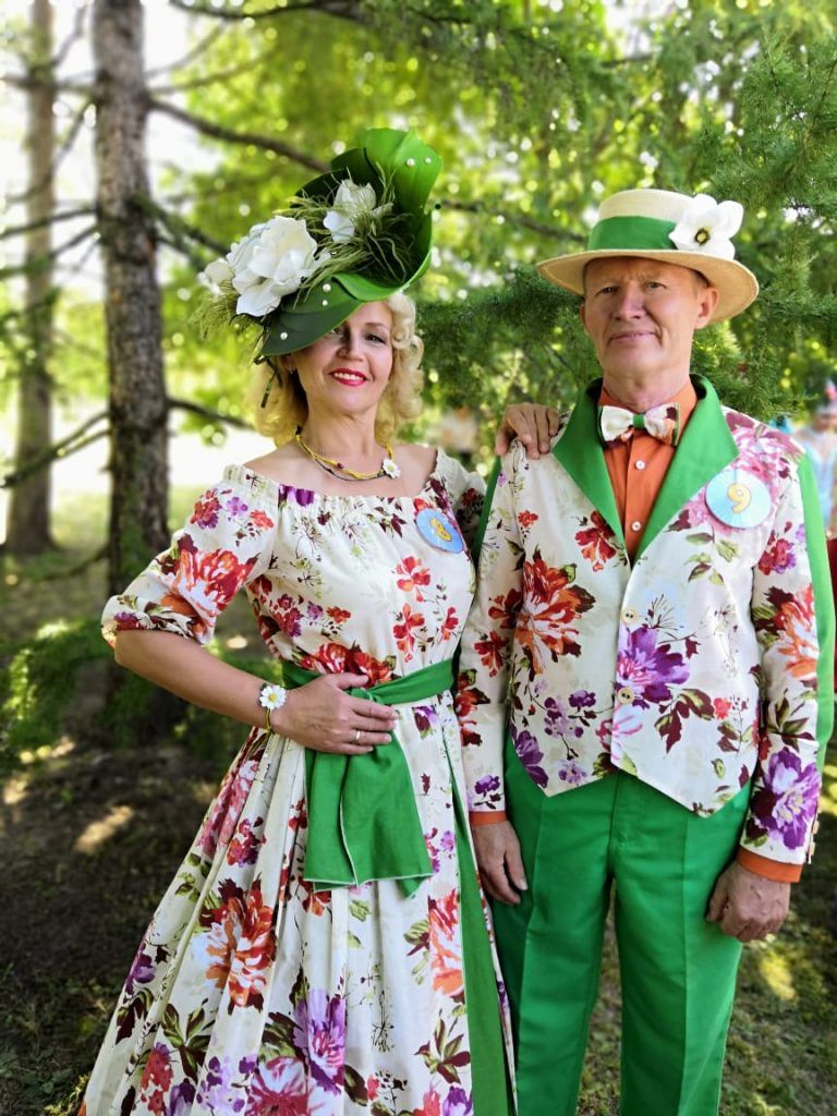 Валерий Пашинин (65 лет) и Галина Таболич (56 лет) познакомились на проекте и поженились. Фото: Лия Разанова