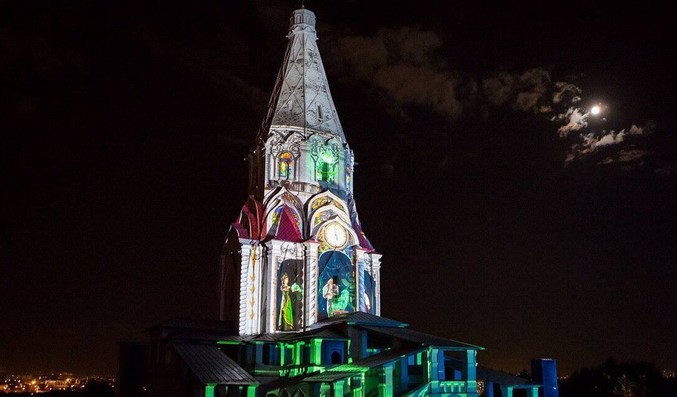 Огни «Коломенского»: музей-заповедник стал одной из площадок фестиваля «Круг света»