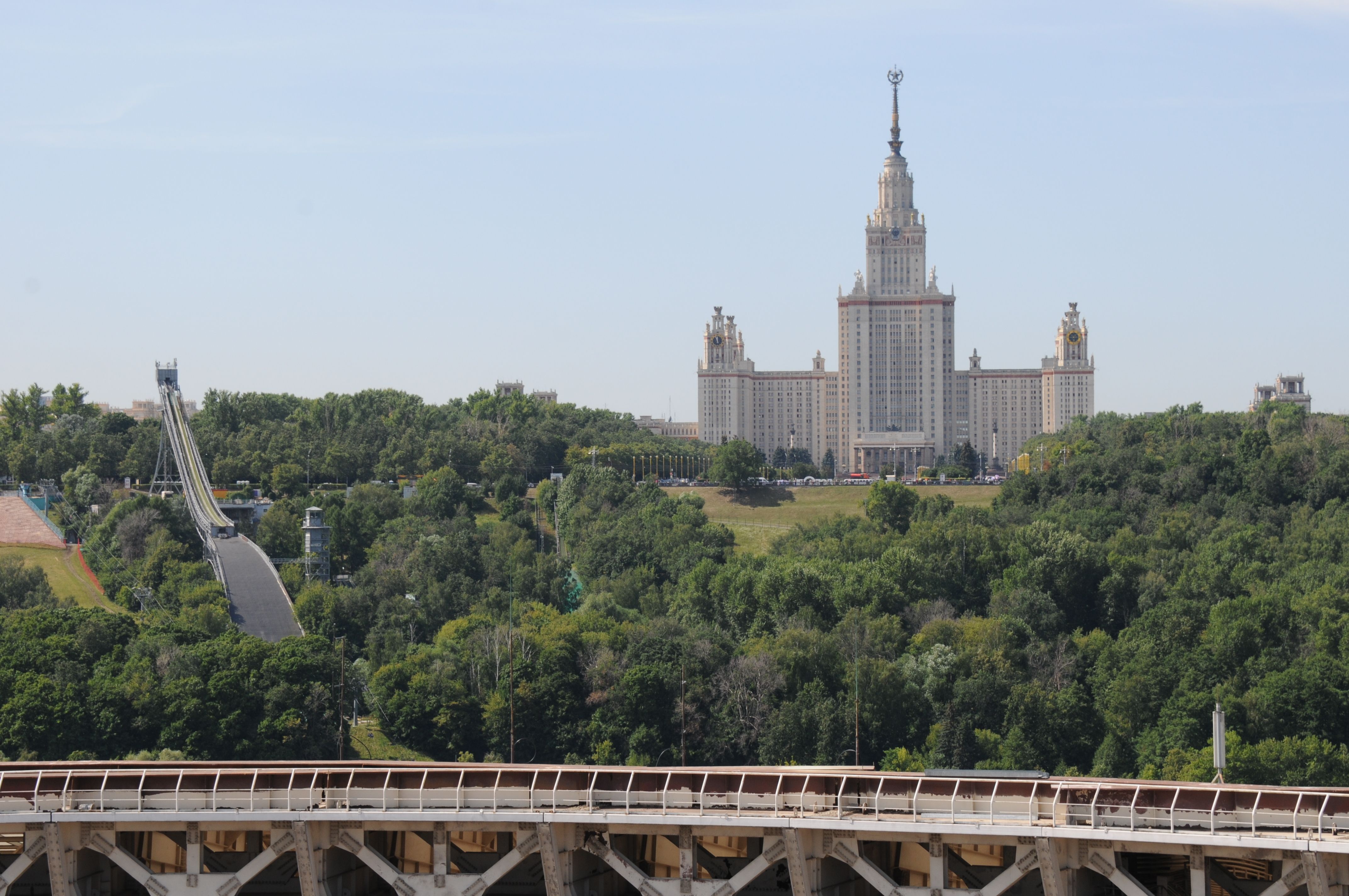 Первый троллейный маршрут открыли в Москве