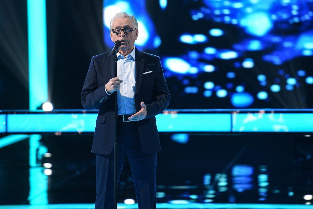 20 сентября 2019 года. Житель района Бирюлево Западное Дмитрий Усик во время выступления на шоу «Голос 60+». Фото: пресс-служба Первого канала