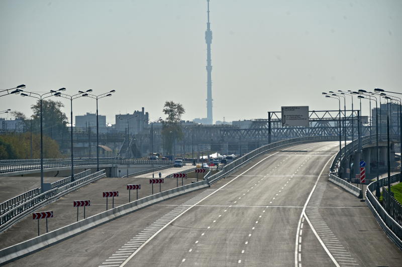 Более 500 километров дорог построят и реконструируют в столице за пять лет