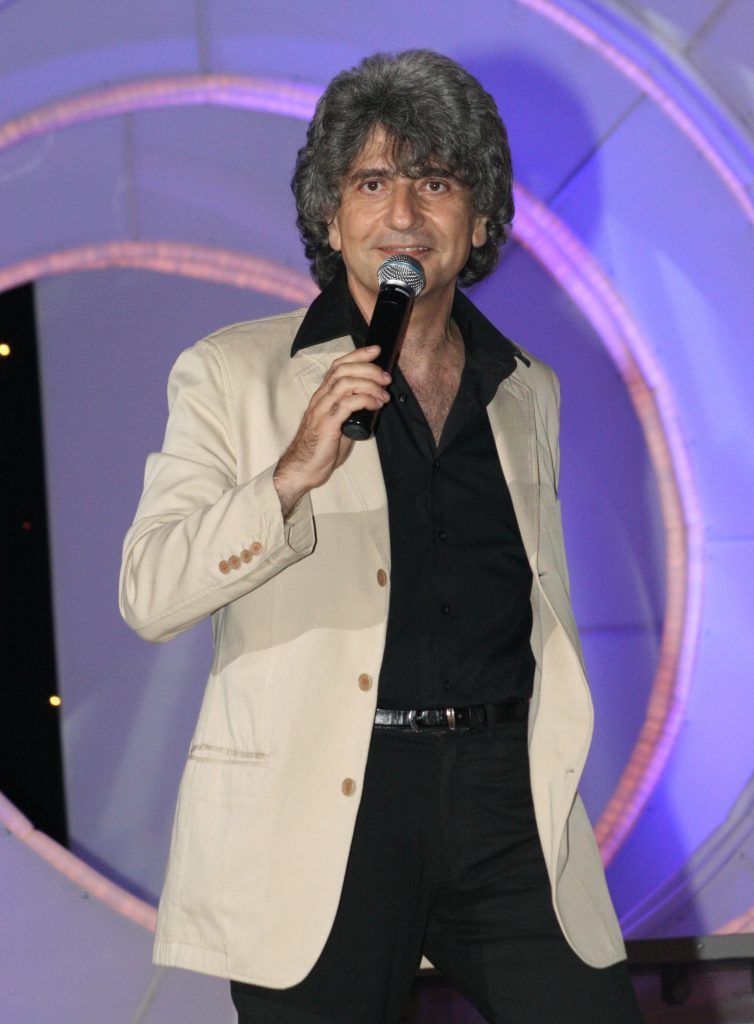 2010 год. Поэт-песенник Симон Осиашвили на концерте в Ялте. Фото из личного архива