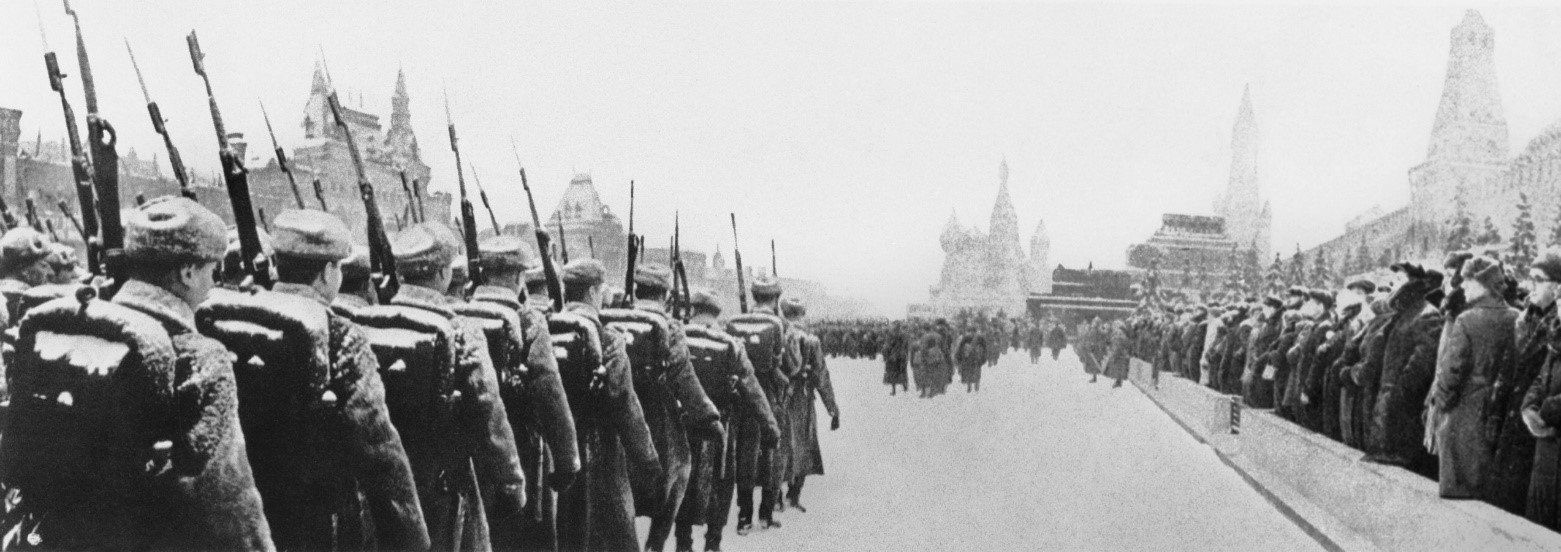 Чтим и помним: 7 ноября прошел исторический парад на Красной площади
