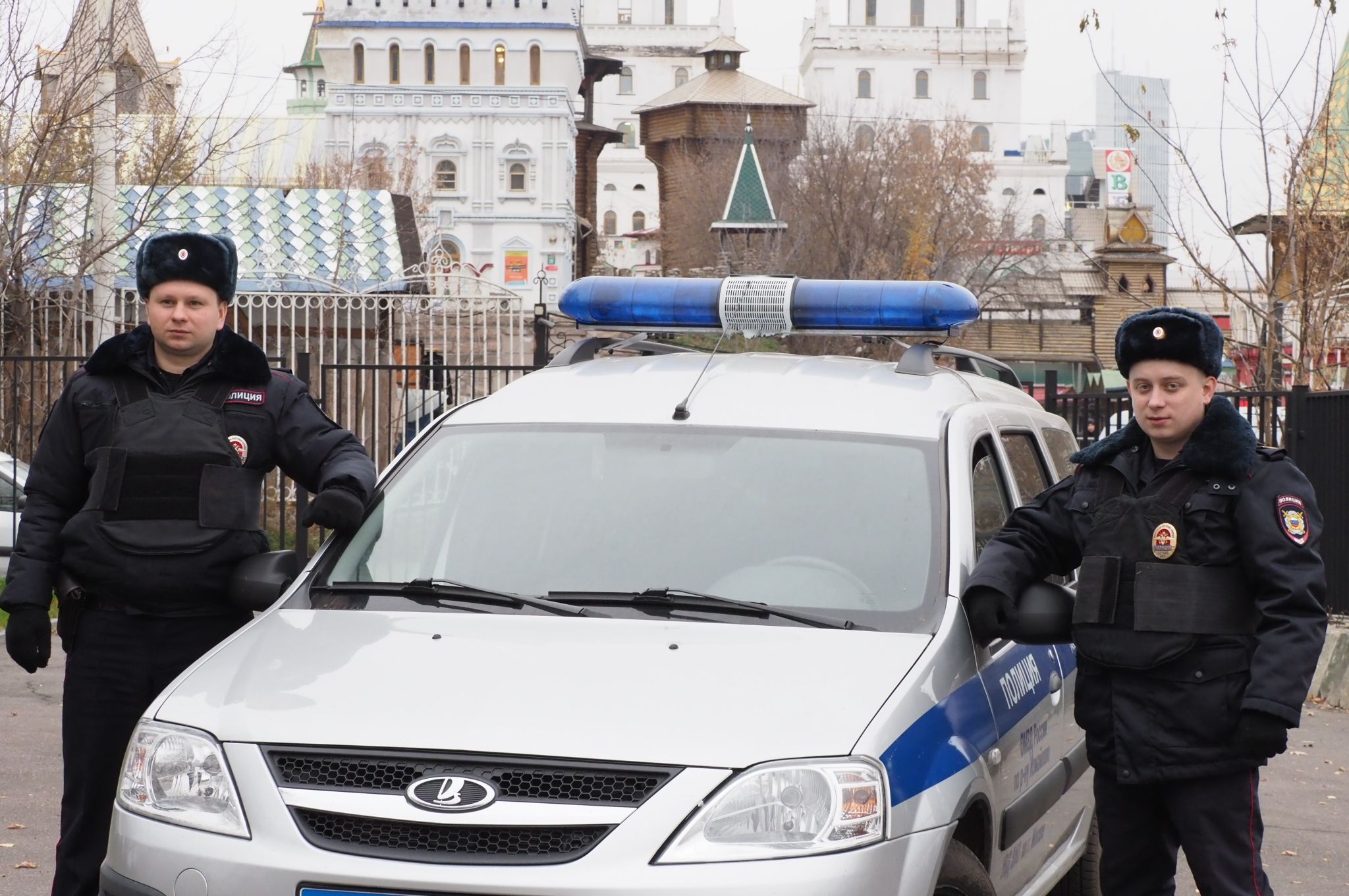 На юге Москвы сотрудники полиции задержали подозреваемого в хранении мефедрона