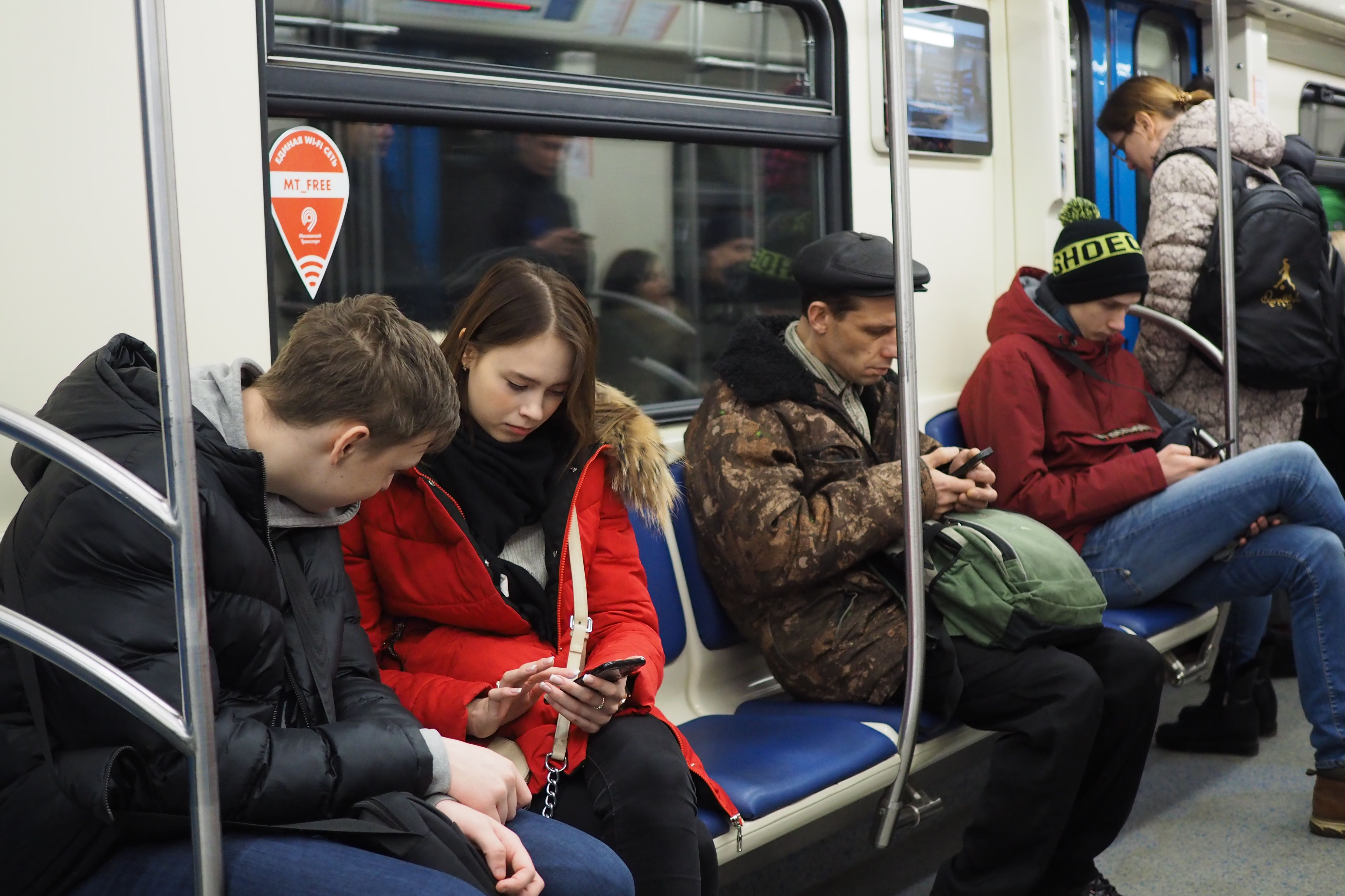 Больше всего пассажиров начали свой путь на метро от станции «Некрасовка». Фото: Элина Масимова, «Вечерняя Москва»