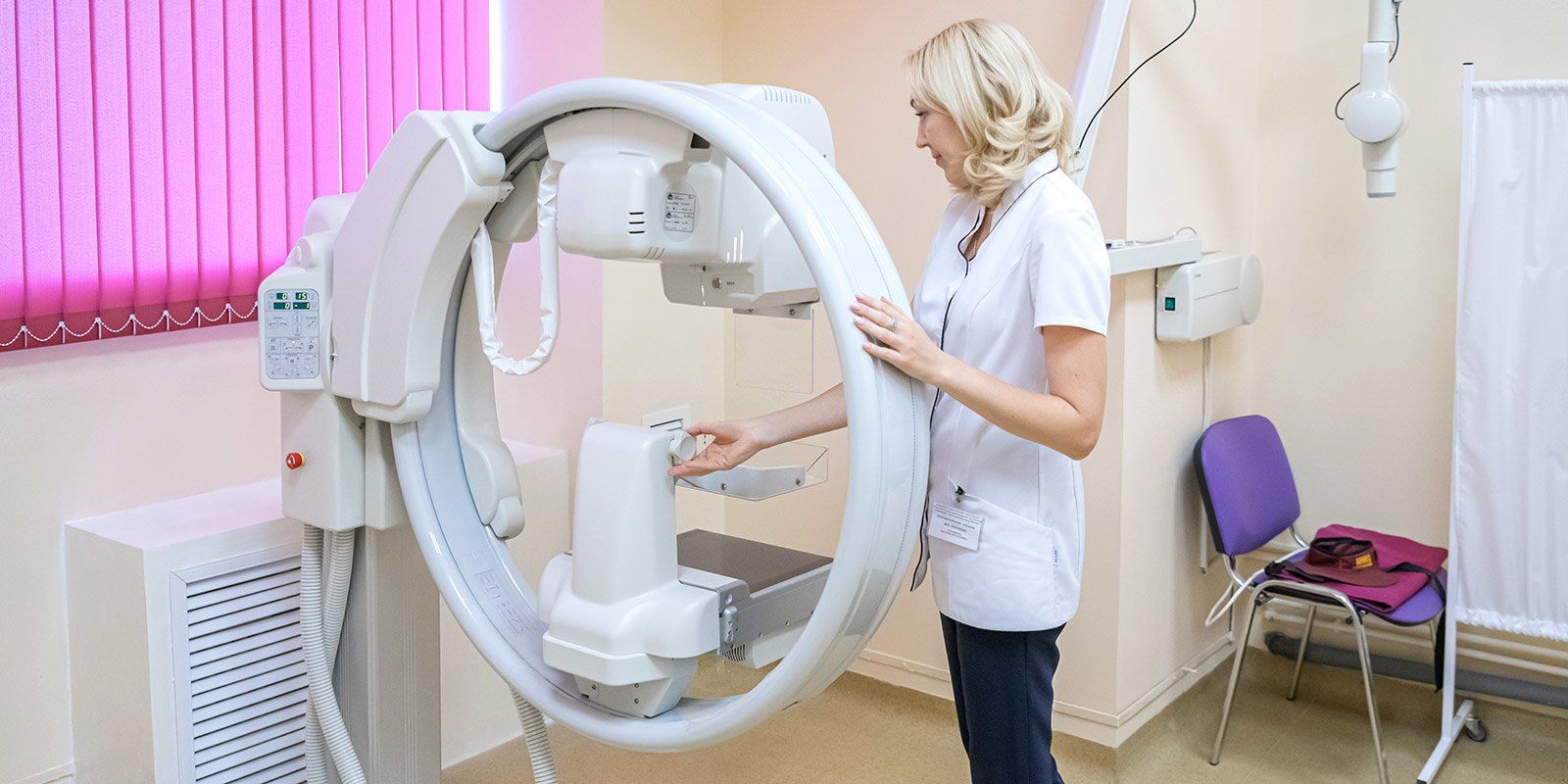 Москвички стали чаще обращаться к онкологу-маммологу