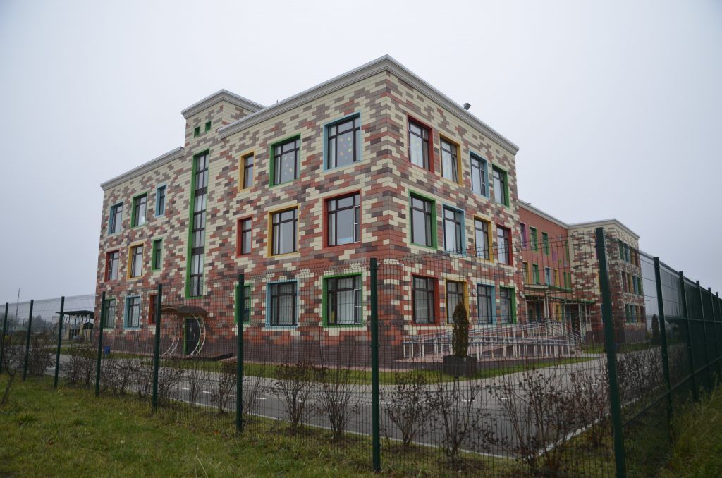 Новую школу в Орехове-Борисове Южном достроят в 2021 году. Фото: Анна Быкова Новую школу в Орехове-Борисове Южном достроят в 2021 году. Фото: Анна Быкова