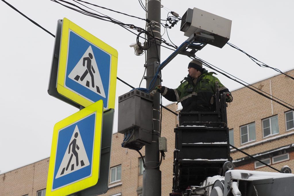 Новые камеры фиксации нарушений появились на дорогах юга. Фото: Антон Гердо, «Вечерняя Москва»
