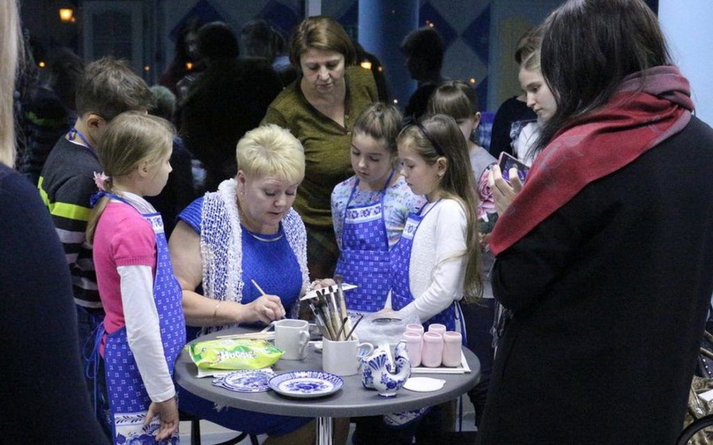 Гжель да агашки: мастер-класс с экспертом проведут в «Царицыне». Фото: сайт мэра Москвы