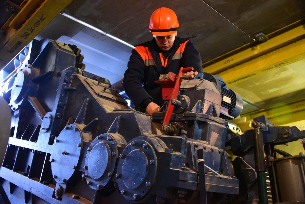 Реконструкция Каховской линии метро Москвы завершится через два года