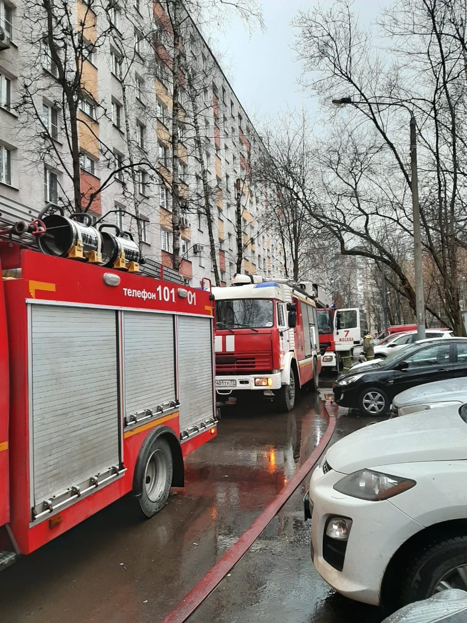 За прошедшие сутки пренебрежение  правилам пожарной безопасности, привело к серьезным пожарам, которые удалось оперативно ликвидировать огнеборцам Южного округа