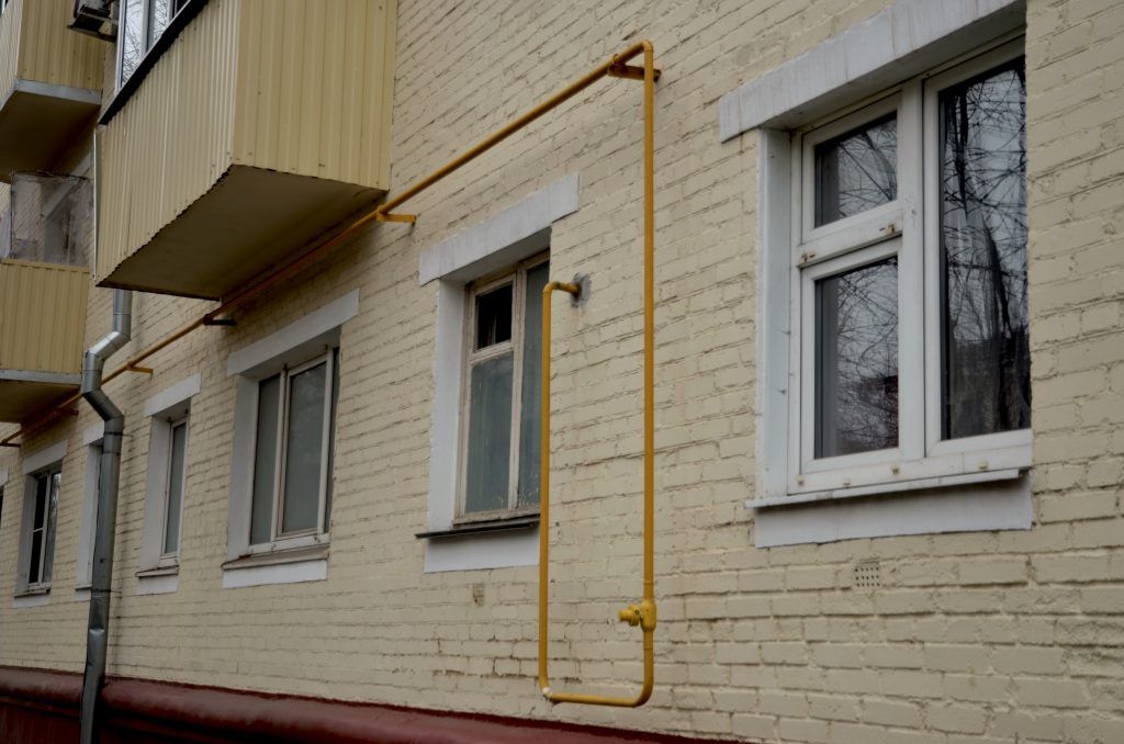 Более 240 жилых домов проверили на безопасность в Нагорном районе. Фото: Анна Быкова