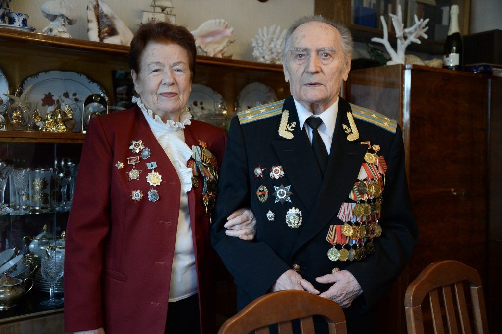 21 февраля 2020 года. Семье ветеранов вручили медали в честь 75-летней годовщины Великой Победы советских войск над фашистской Германией в 1945 году. Фото: Пелагия Замятина