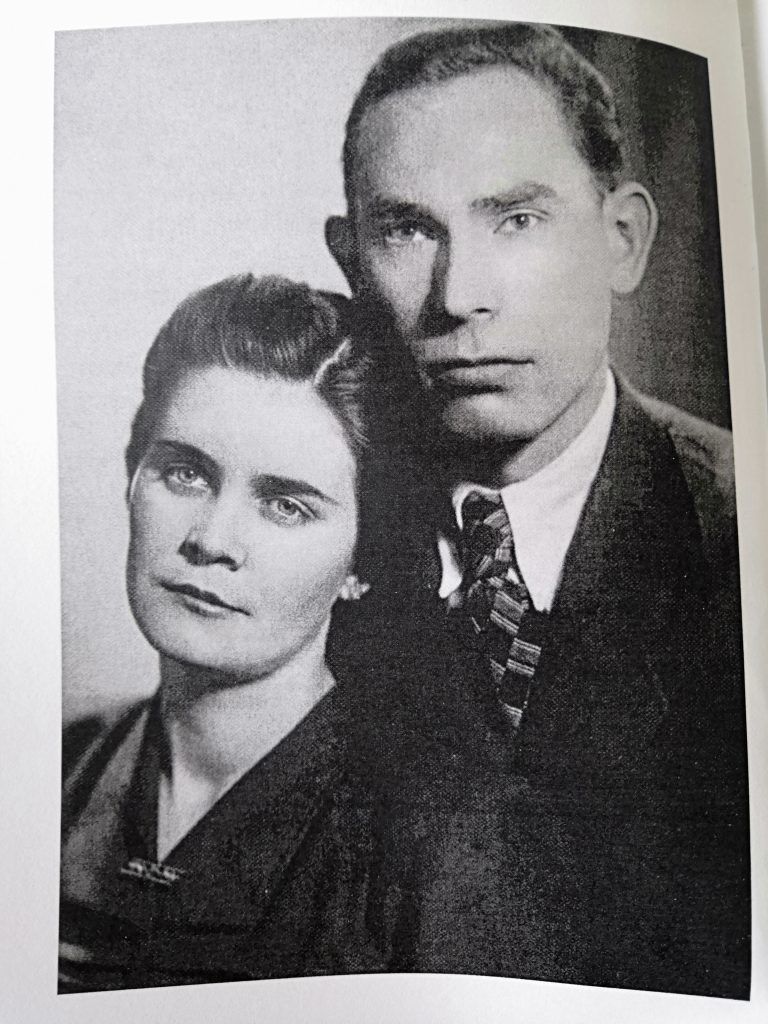 Андрей Куренков с женой Раисой. Фото: из личного архива
