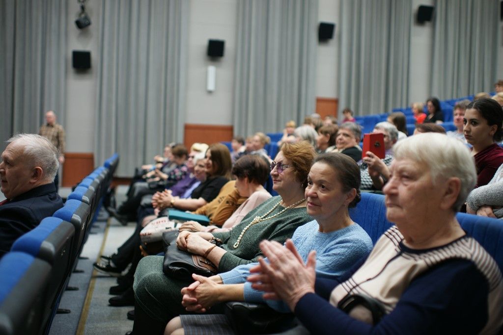 В УВД по ЮАО состоялись праздничное мероприятие, посвященное 8 Марта