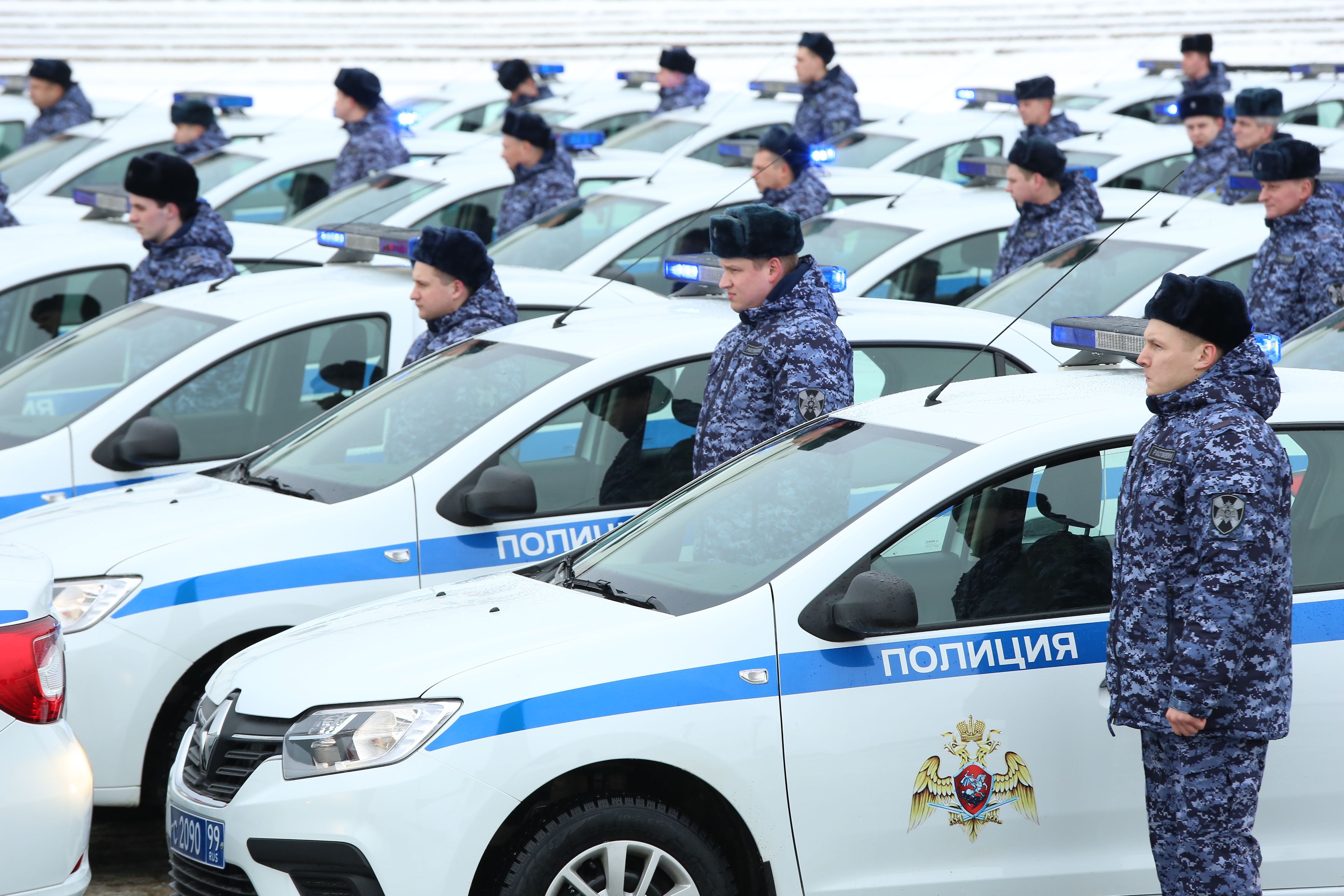 Полицейские УВД по ЮАО задержали подозреваемую в краже автомобиля