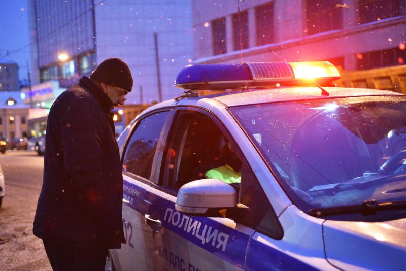 Полицейские ОМВД России по району Царицыно задержали подозреваемую в совершении грабежа