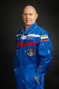 Космонавт-ипытатель Олег Артемьев провел в изоляции от внешнего мира почтиполтора года. Фото из личного архива