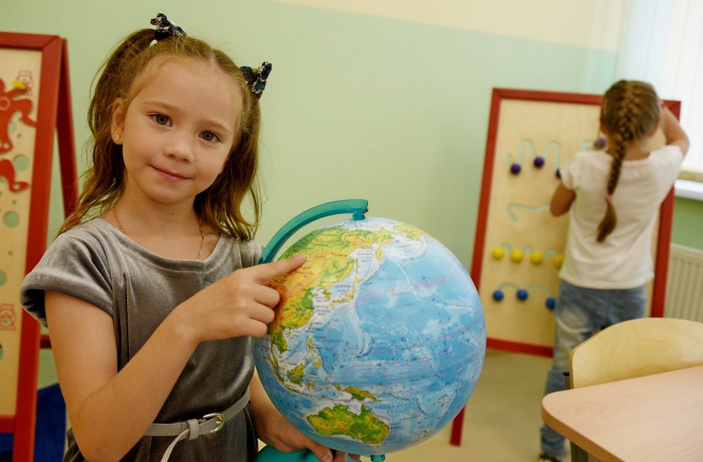 Родителей пригласили на онлайн-знакомство с кружками и секциями школы №904. Фото: Владимир Новиков, «Вечерняя Москва» Родителей пригласили на онлайн-знакомство с кружками и секциями школы №904. Фото: Владимир Новиков, «Вечерняя Москва»