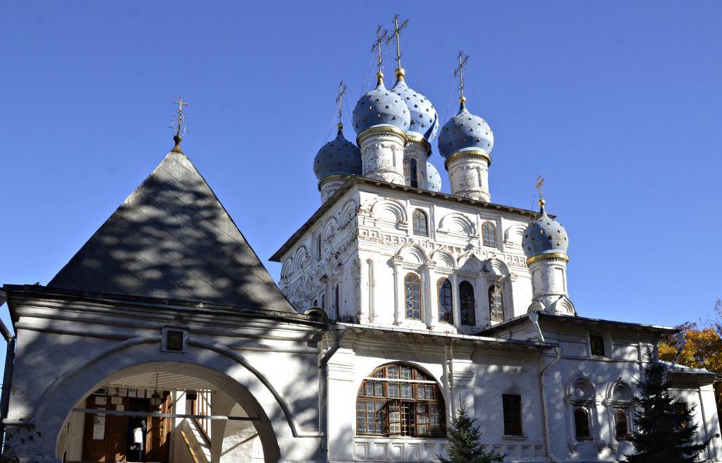 Реставрацию храма Казанской иконы Божией Матери в «Коломенском» продолжат летом 2020 года. Фото: Анна Быкова