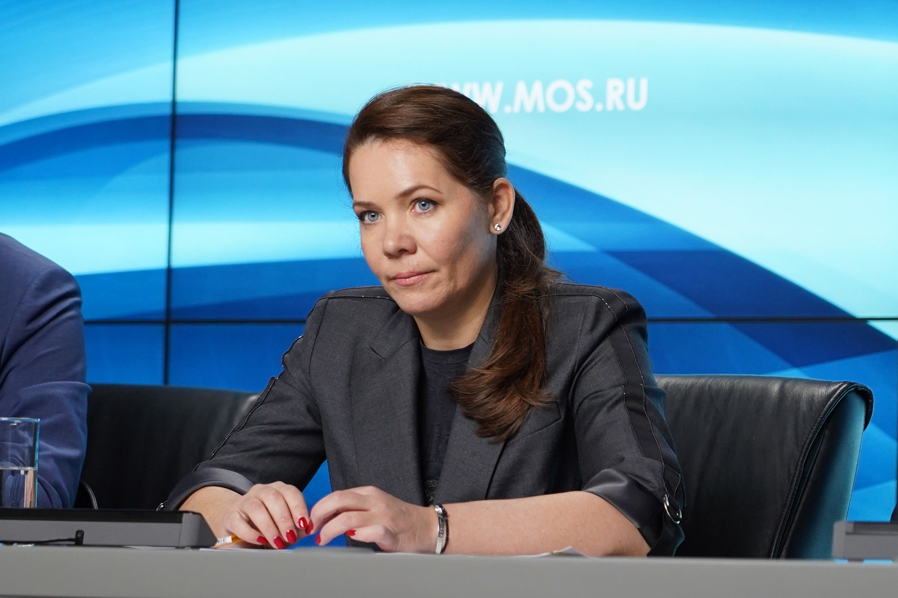 Ракова: Социальные помощники выполнили почти 400 тыс заявок москвичей
