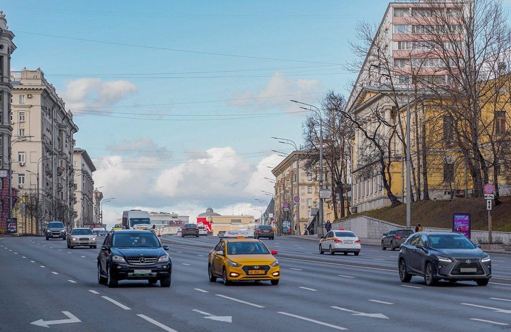 В Мосгордуме заявили, что рабочие пропуска будут продлены до 31 мая автоматически. Фото: сайт мэра Москвы