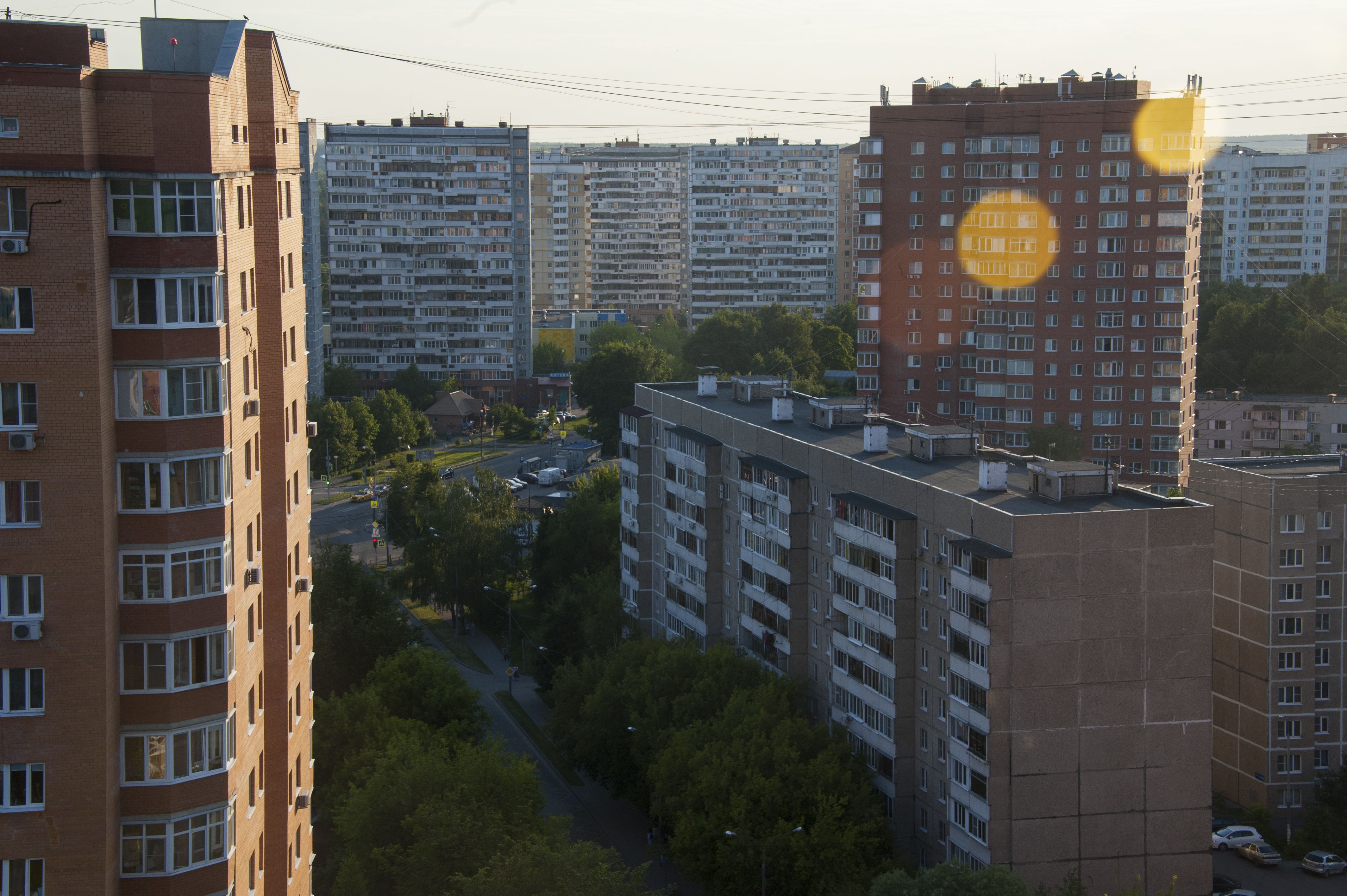 Кровли шести домов обновят в Орехове-Борисове Южном