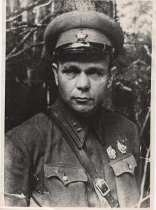 Дмитрий Лестев в первые дни войны. Фото: из семейного архива