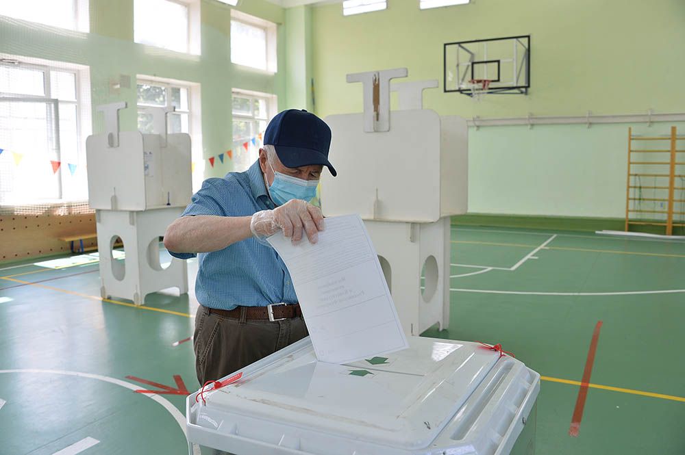Независимые наблюдатели отмечают прозрачность голосования в Москве. Фото: Пелагия Замятина, «Вечерняя Москва»