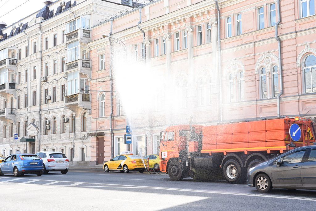 В апреле запланировано четыре промывки. Фото: Пелагия Замятина