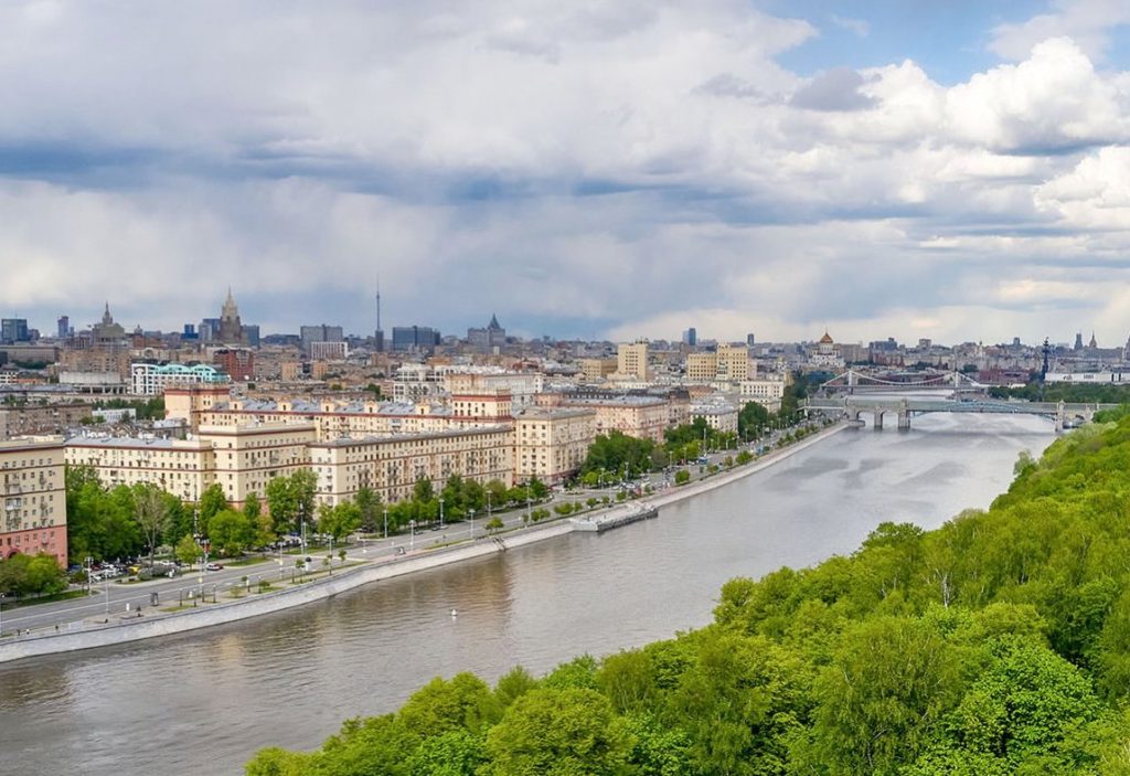 Москва на 1 месте среди регионов с наименьшим темпом прироста COVID-19. Фото: сайт мэра Москвы