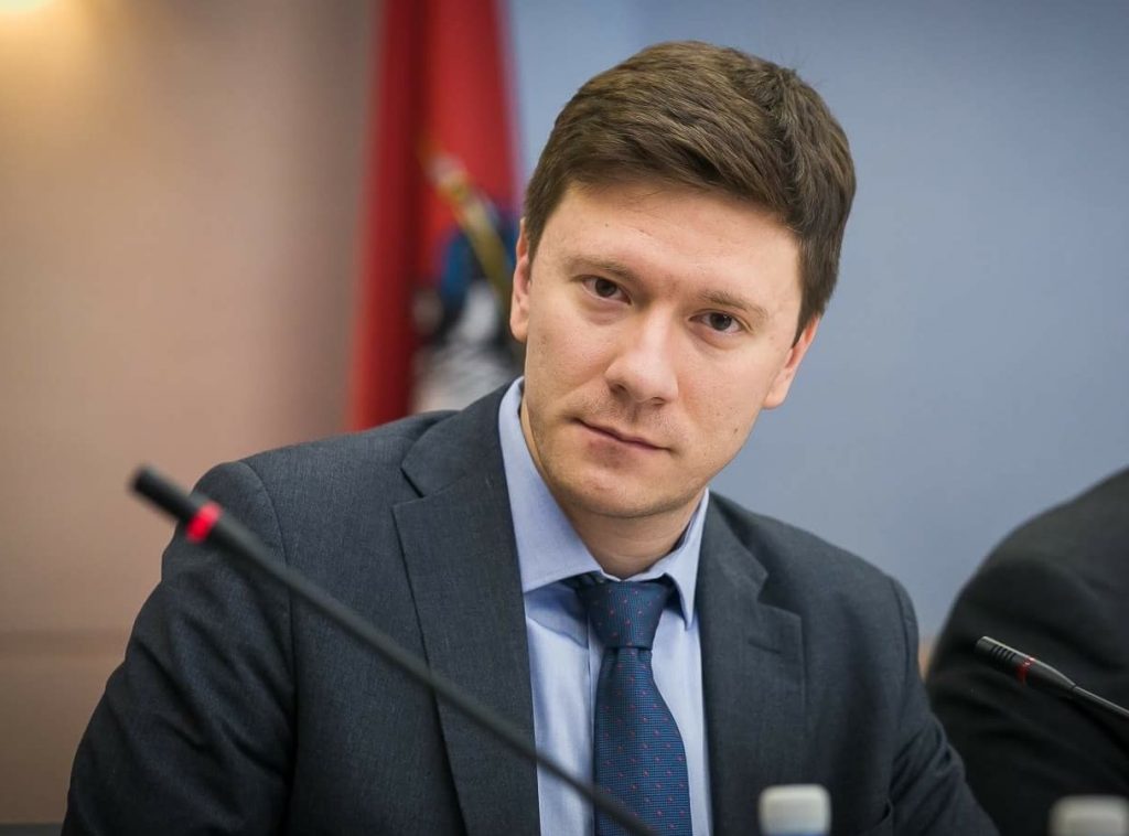 Председатель комиссии городского Парламента по государственному строительству и местному самоуправлению Александр Козлов