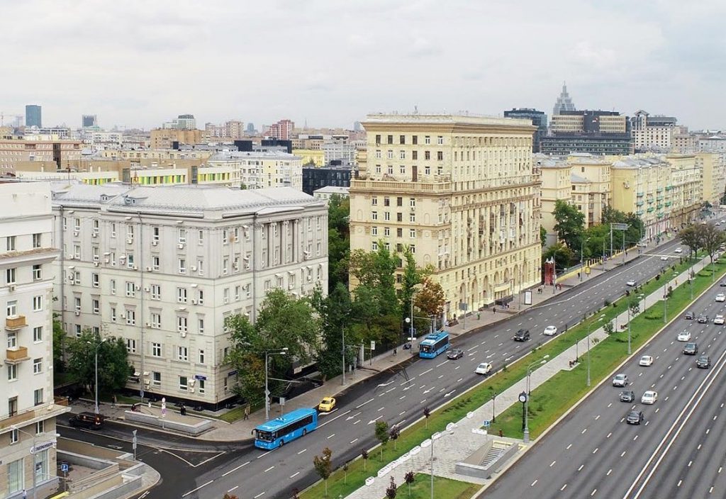 Уголовная ответственность за посягательство на жизнь и применение насилия к сотрудниками правоохранительных органов и представителей власти. Фото: сайт мэра Москвы