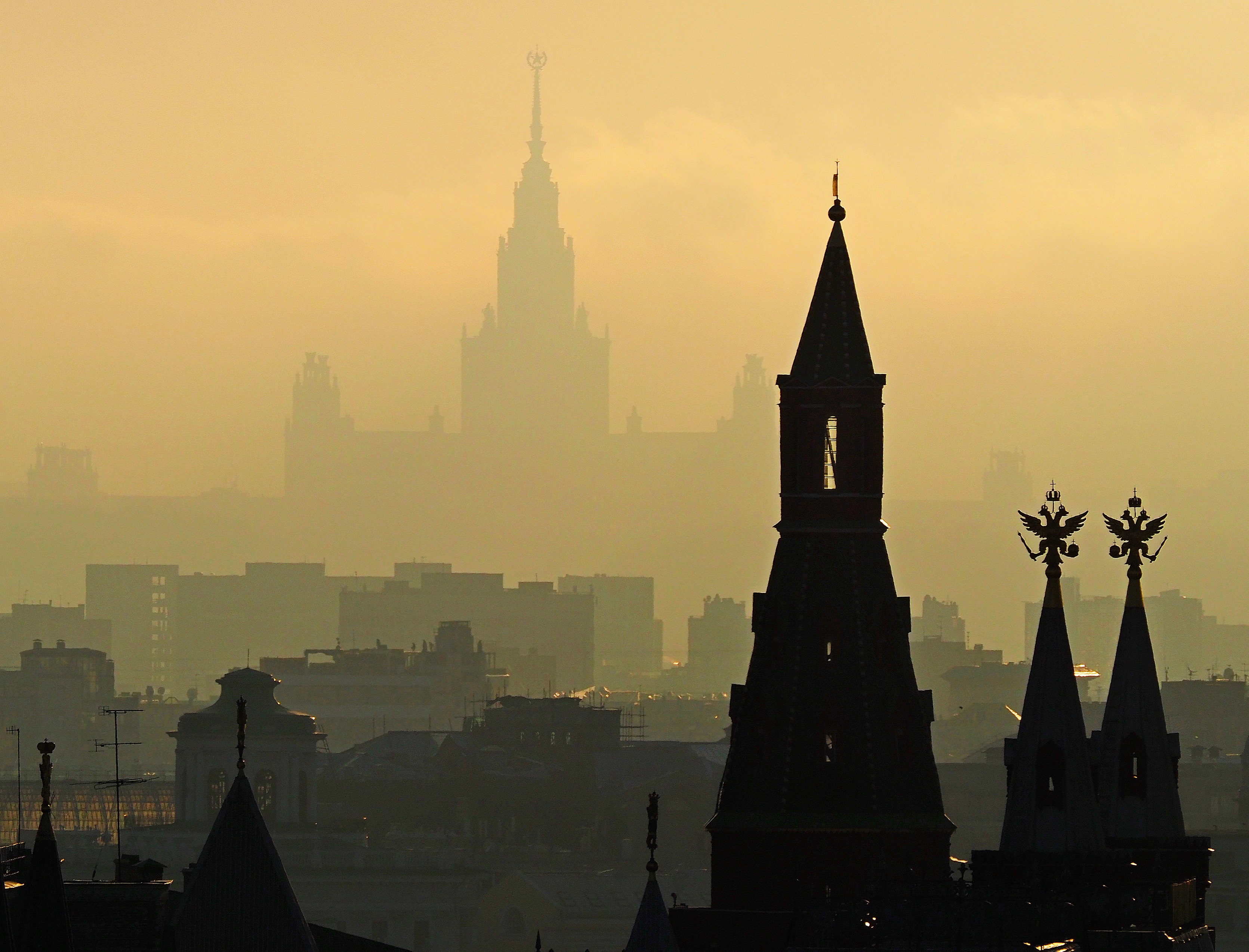 Гидрометцентр объявил в Москве «желтый» уровень опасности