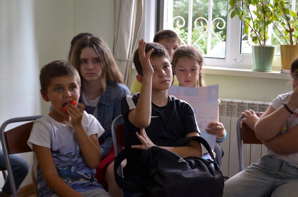 Московским школьникам в начале учебного года рассказали о правилах безопасности. Фото: пресс-служба ГОЧСиПБ