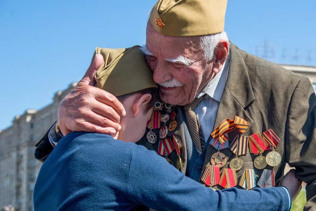 Праздничное мероприятие для ветеранов организуют в ЗИЛе. Фото: сайт мэра Москвы